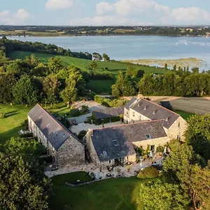 Manoir De Rigourdaine Hotel